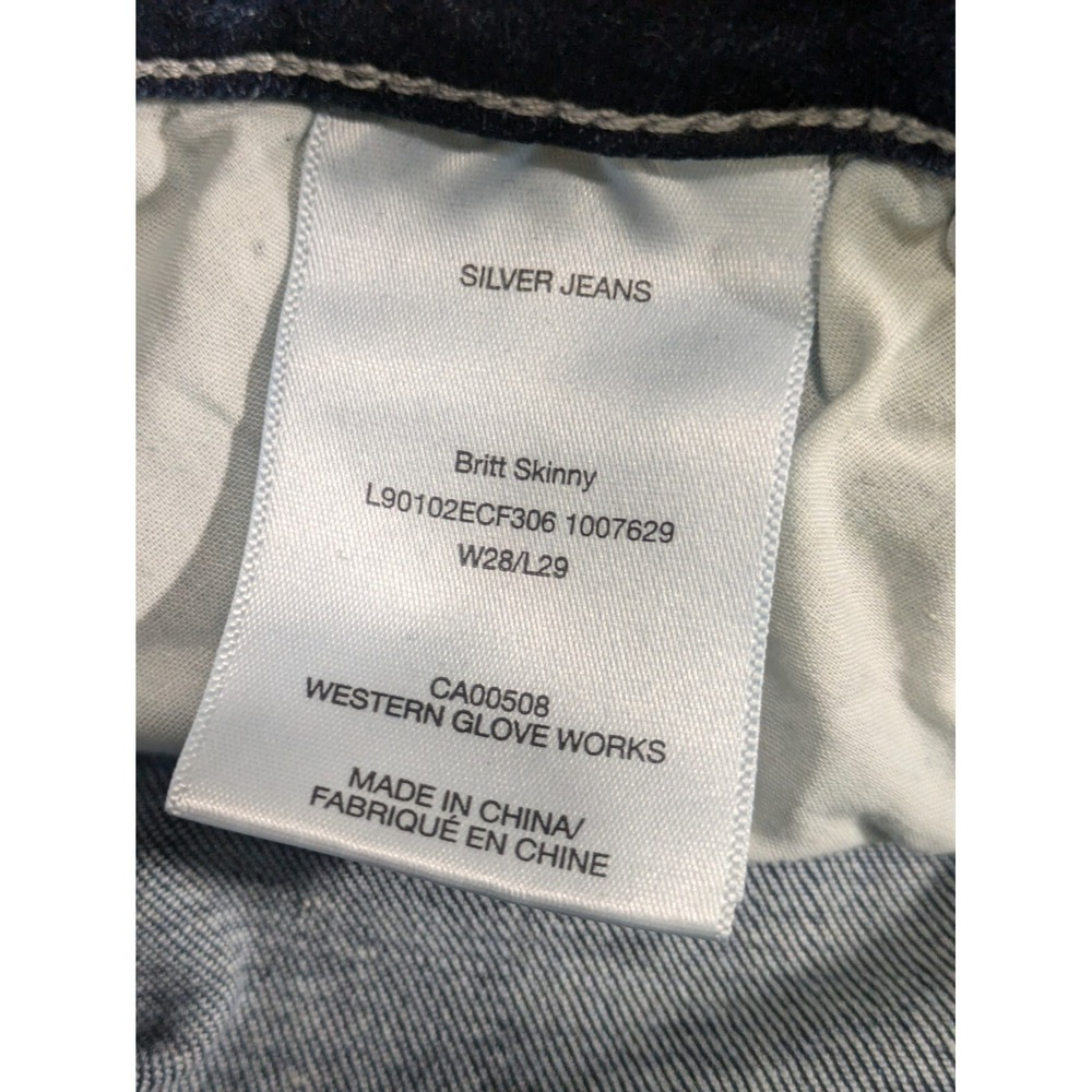 Silver Jeans Co. Women's Britt Low Rise Curvy Fit Skinny Jeans, 28/29 - Picture 8 of 8